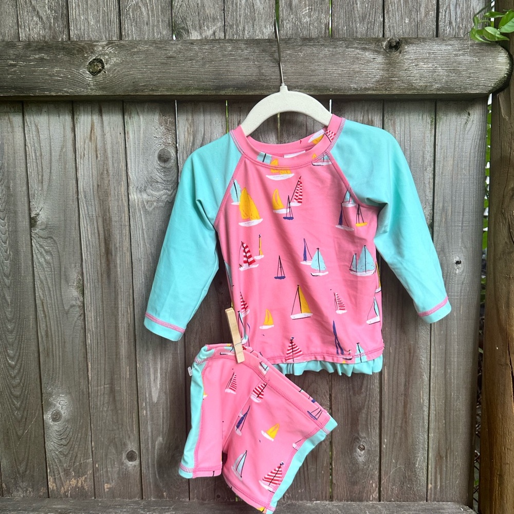 Hanna Andersson 2-Piece Rashguard/Swimsuit EUC Sz 2T / 85